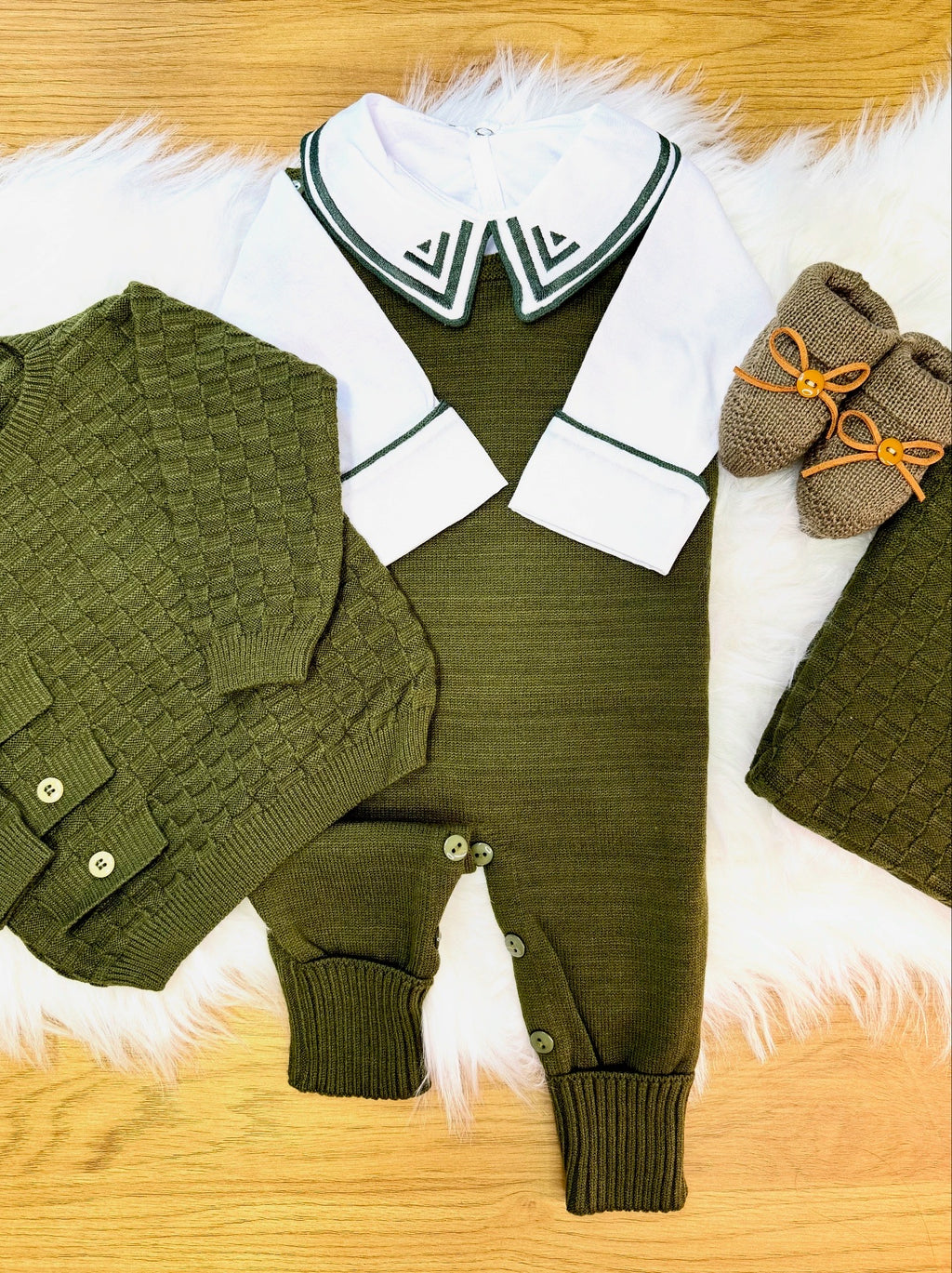 Saida Maternidade Austrália Verde Militar