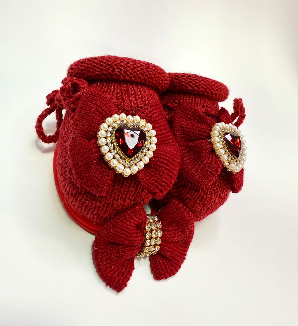 Kit de Sapatinho+Lacinho Pedraria Coração