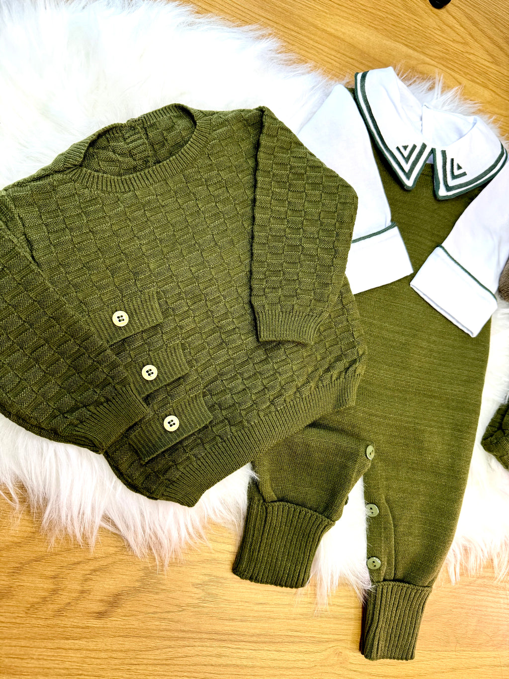 Saida Maternidade Austrália Verde Militar