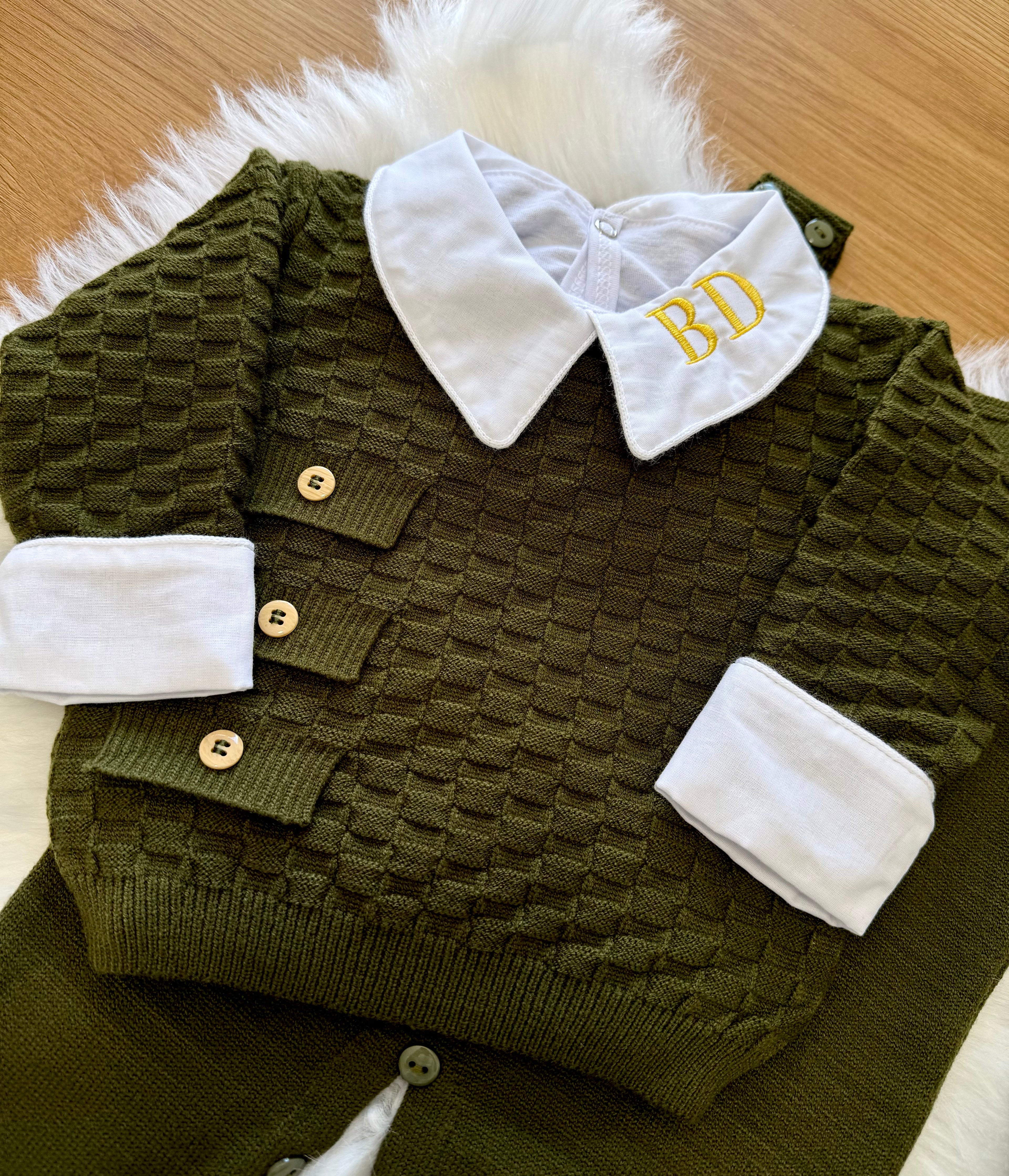 Saida Maternidade Austrália Verde Militar