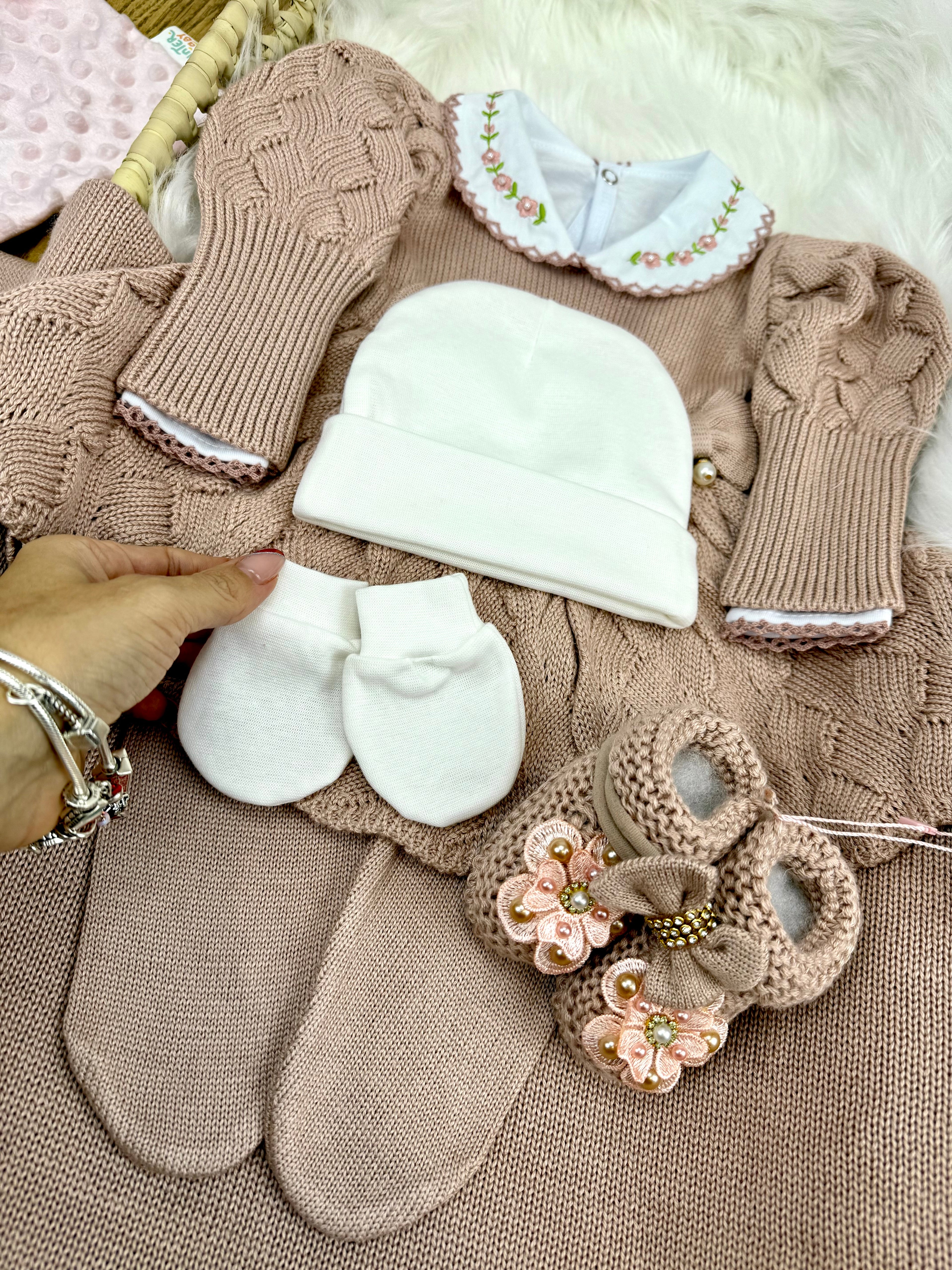 Kit de Maternidade 4 Peças e Sapatinho